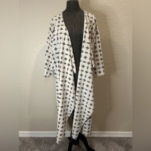 White and black pattern cover up